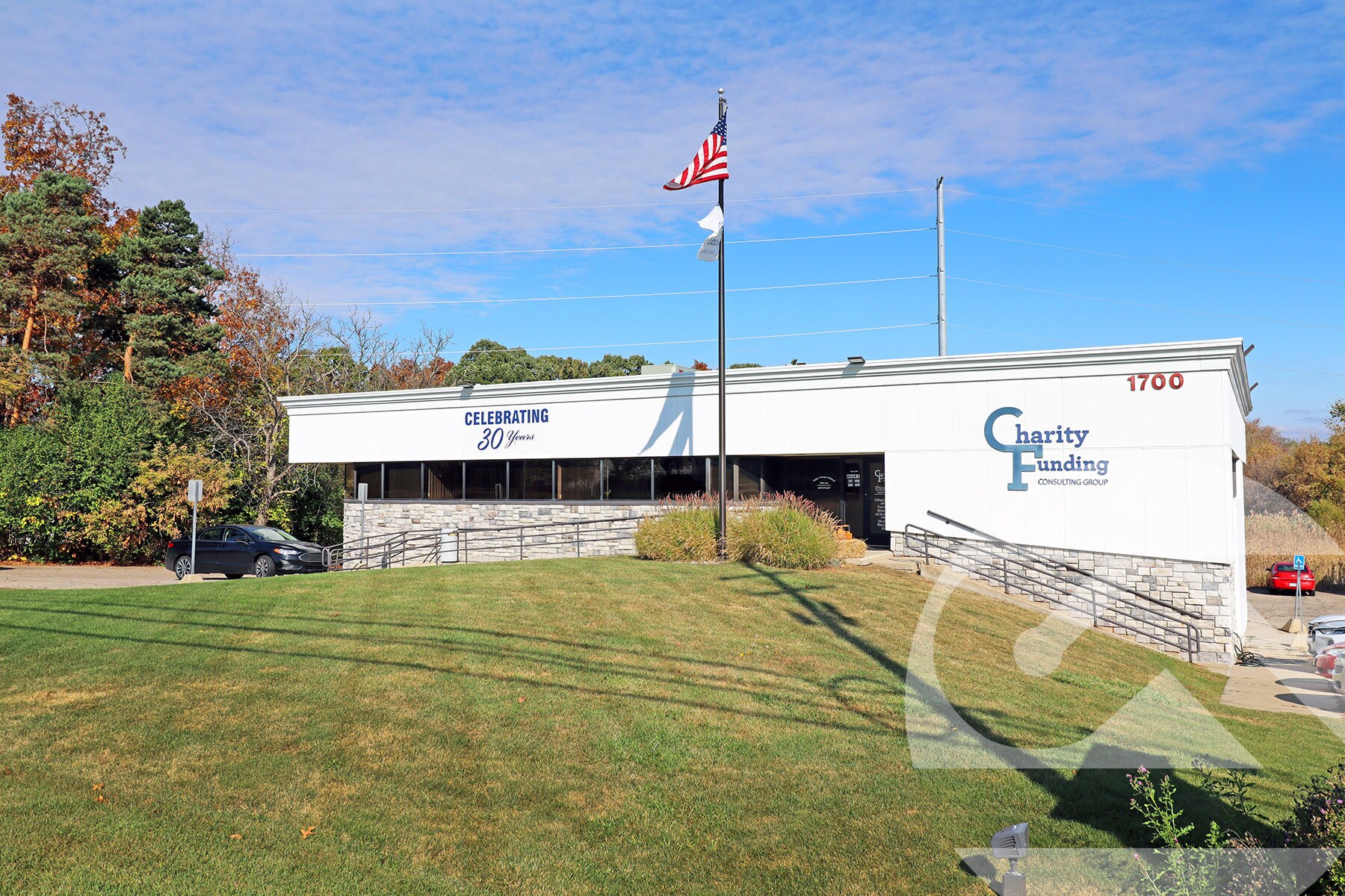 1700 W Hamlin Rd, Rochester Hills, MI for Rent