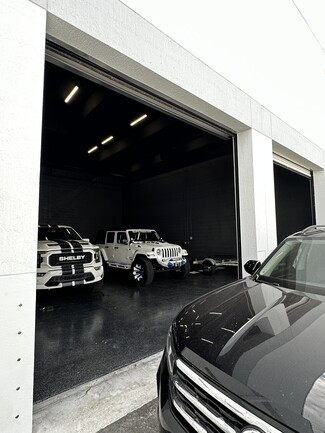 Fort Lauderdale, FL Warehouse - 2011 W State Road 84