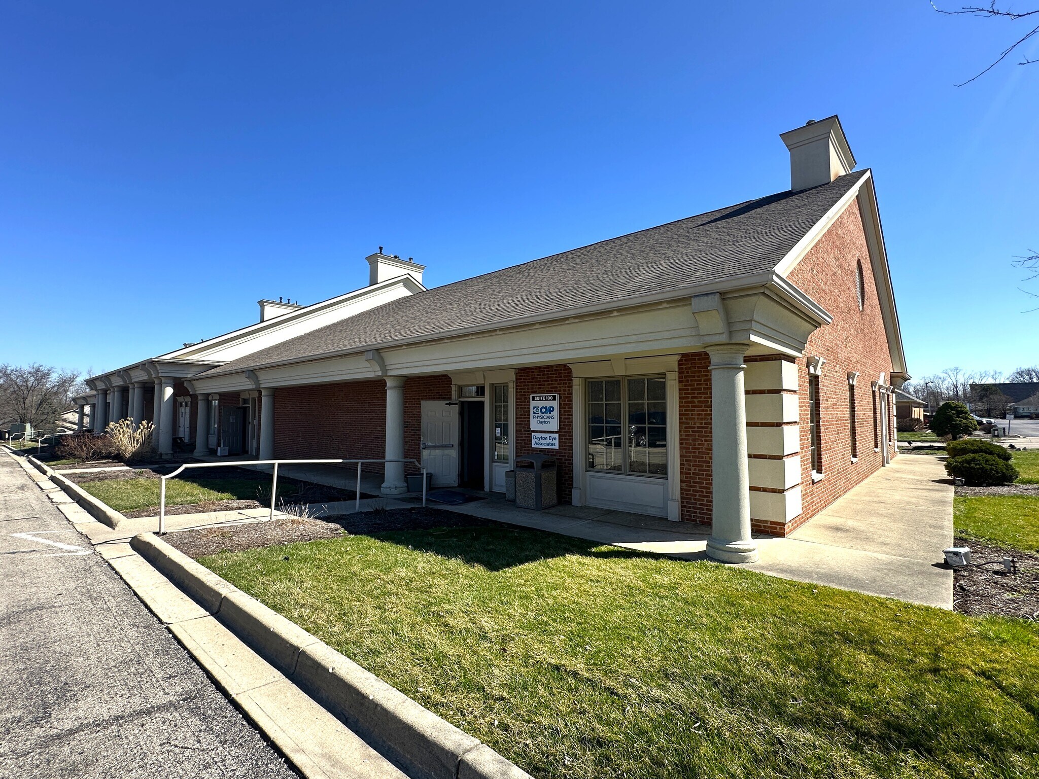 77 E Woodbury Dr, Dayton, OH for Rent