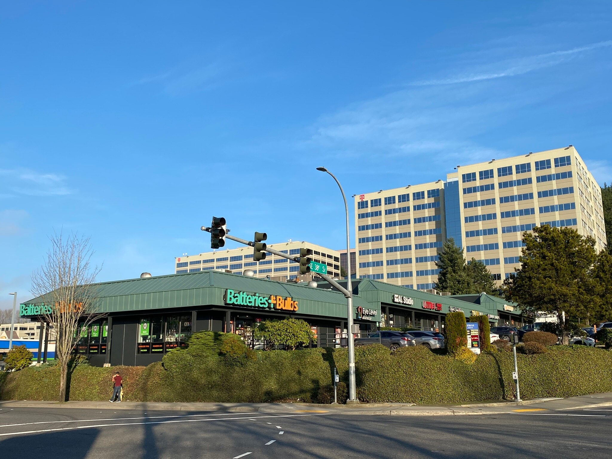 12816 SE 38th Pl, Bellevue, WA for Rent