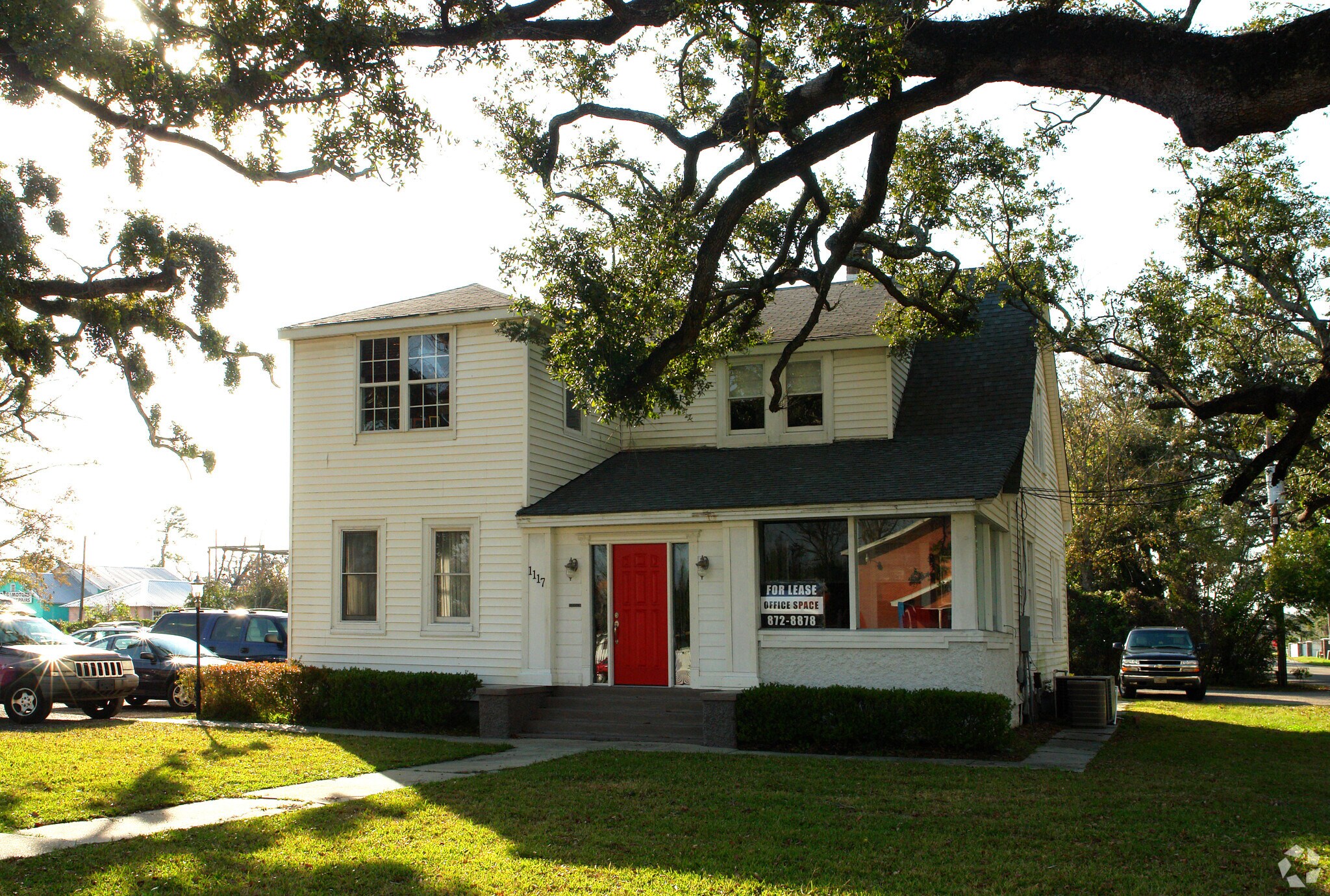 1117 Washington Ave, Ocean Springs, MS for Sale