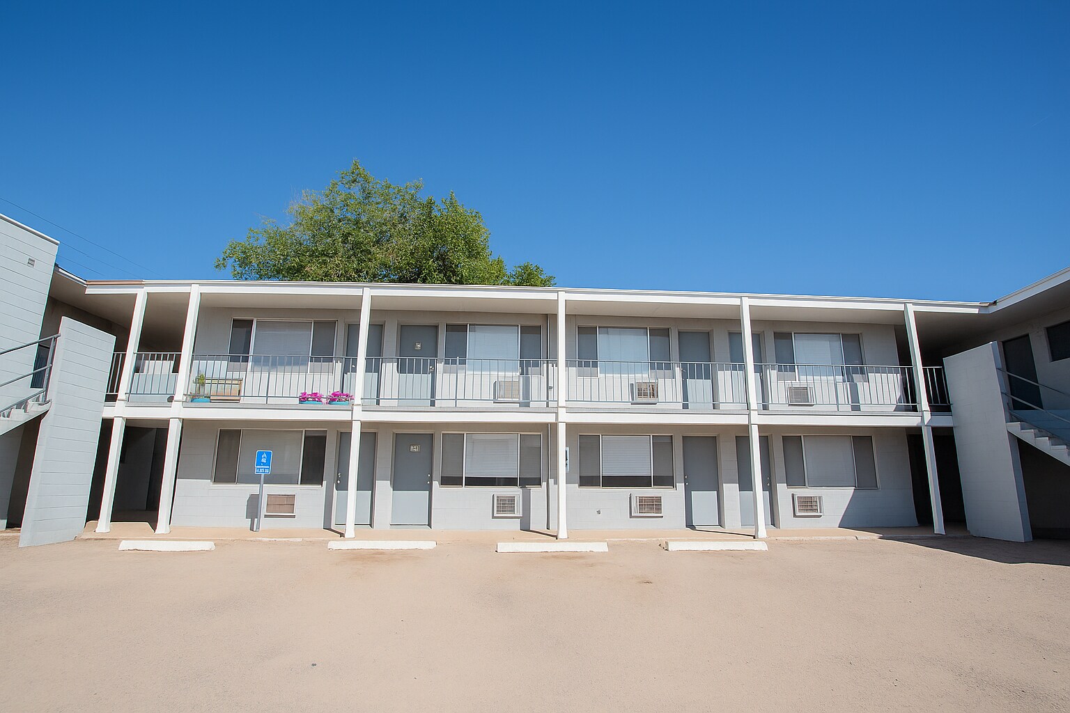 1220 E Second St, Winslow, AZ for Sale