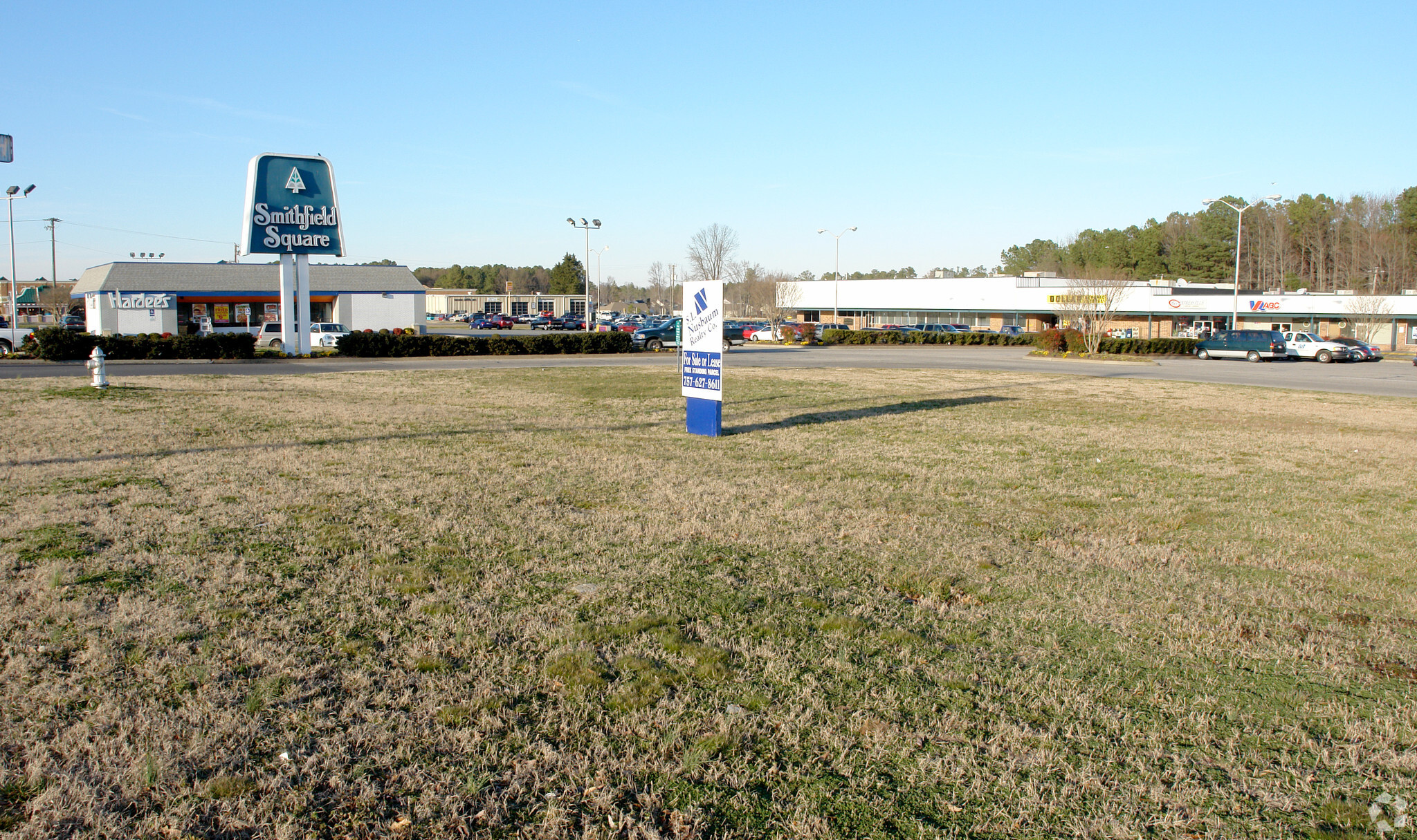 1911-1940 S Church St, Smithfield, VA for Rent