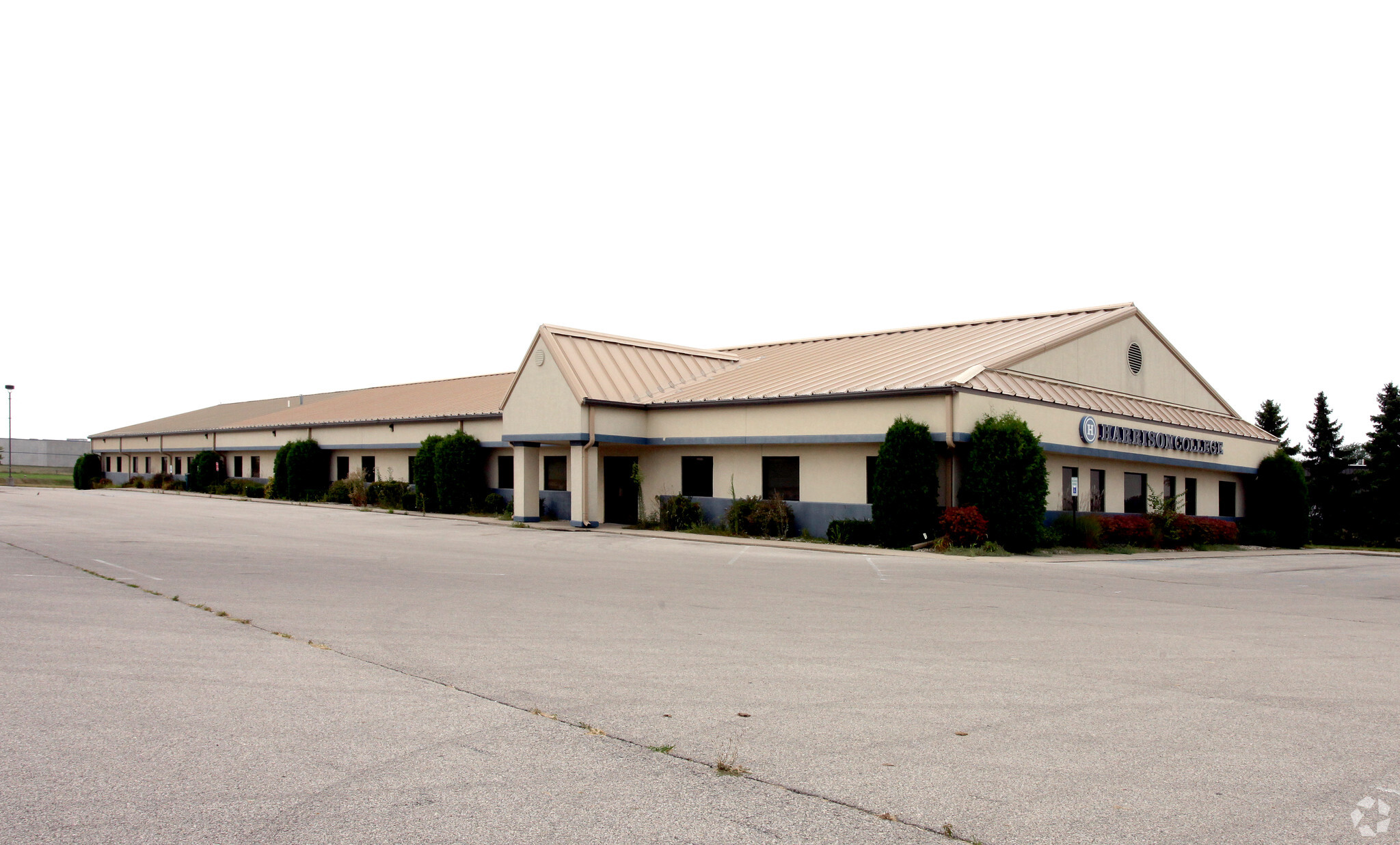 411 W Riggin Rd, Muncie, IN for Rent