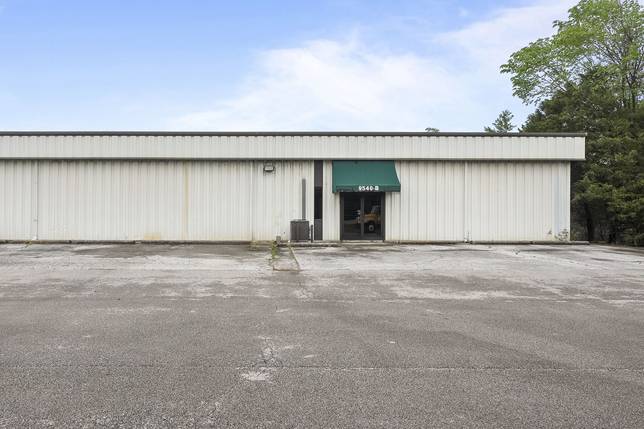 9540 Madison Blvd, Madison, AL for Rent