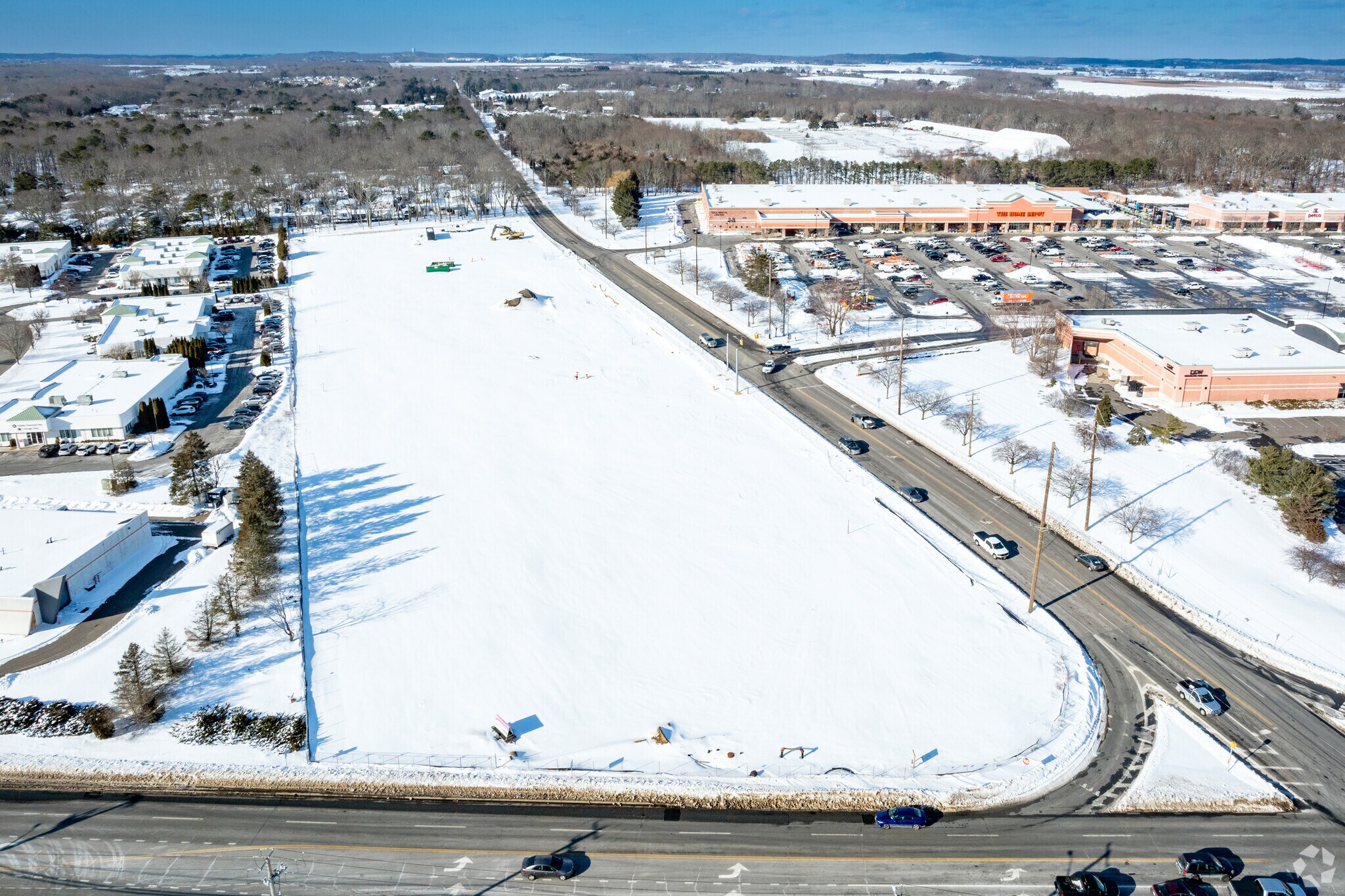 365 Mill Rd, Calverton, NY for Rent