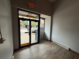 Morgantown, WV Retail - 328 High St