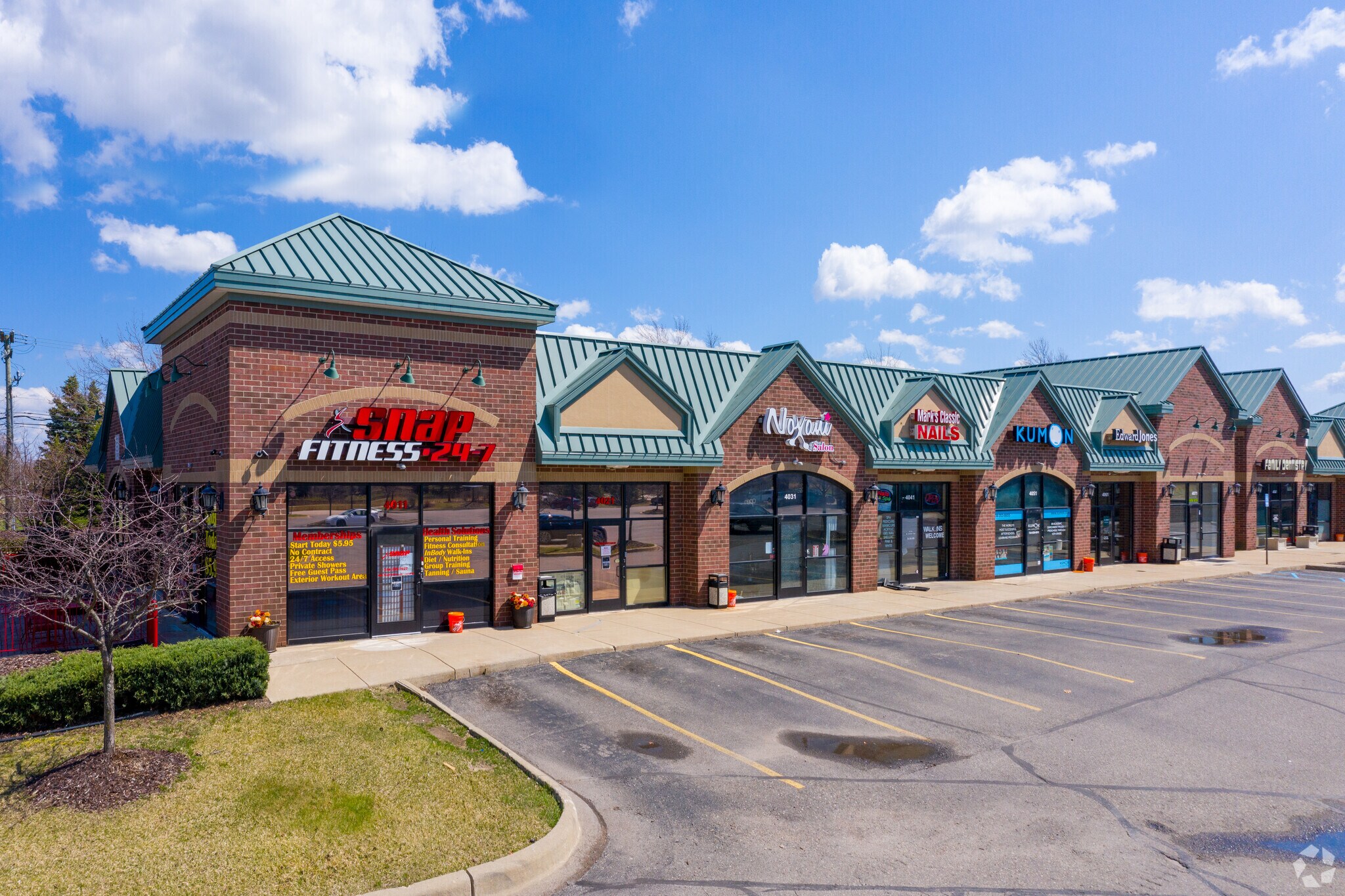 4011-4071 S Canton Center Rd, Canton Township, MI for Rent
