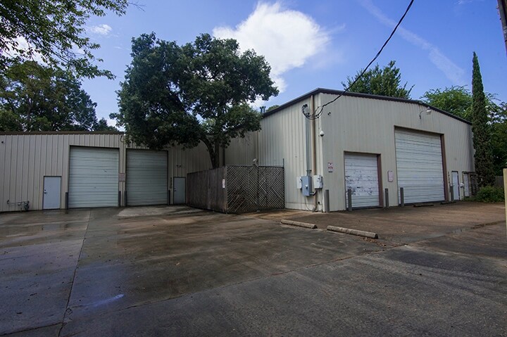 1720-1726 W 23rd St, Houston, TX for Sale