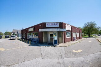 Indianapolis, IN Storefront - 5237-5243 Rockville Rd