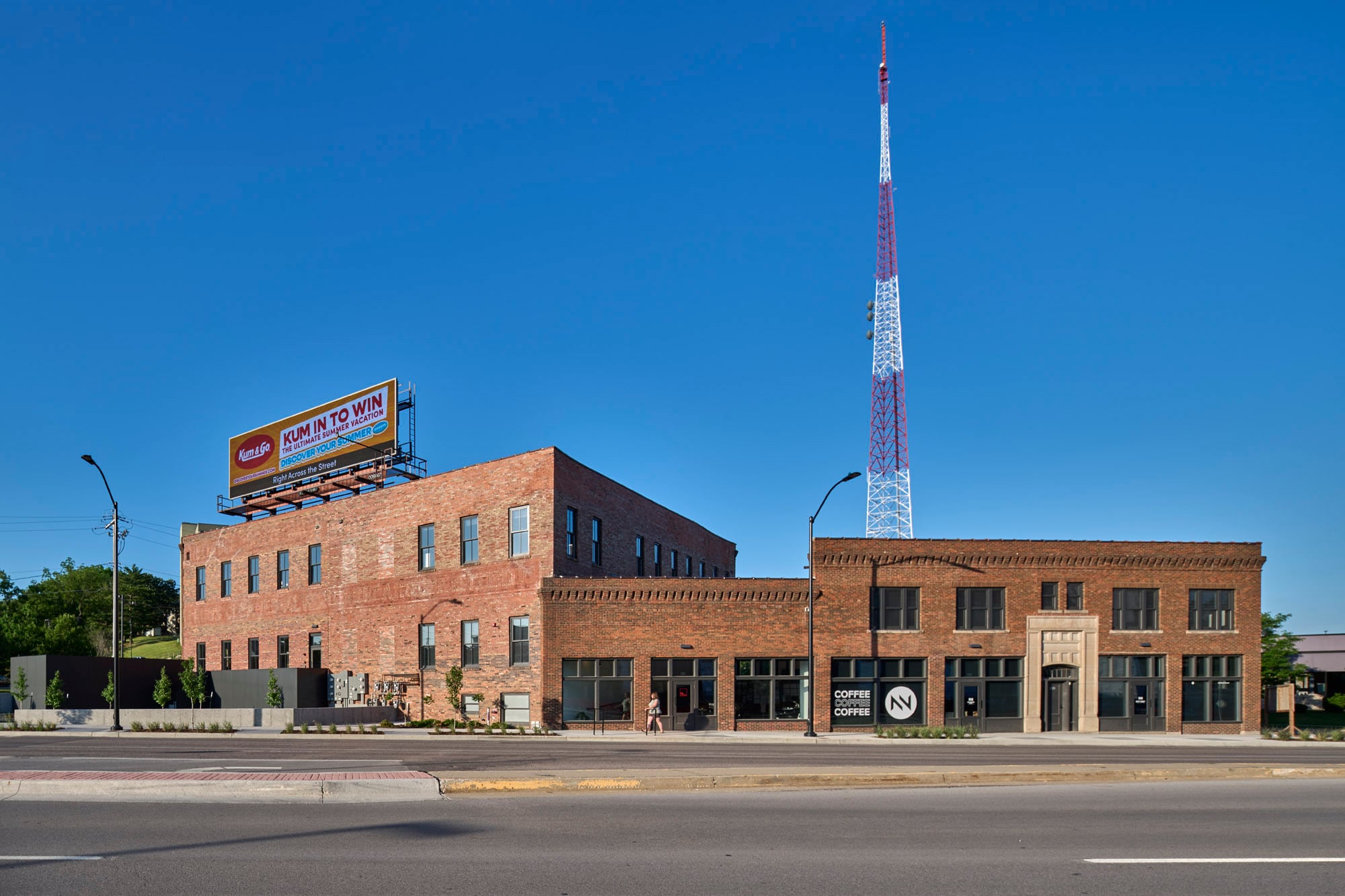 1201 Keosauqua Way, Des Moines, IA for Rent