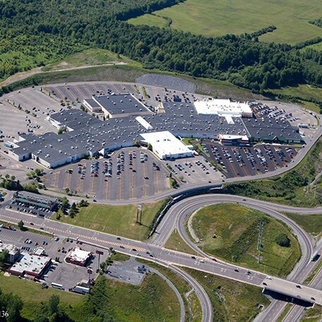 21182 Salmon Run Mall Loop W, Watertown, NY for Rent