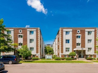 Lansing, MI Apartments - 515-524 S Chestnut St