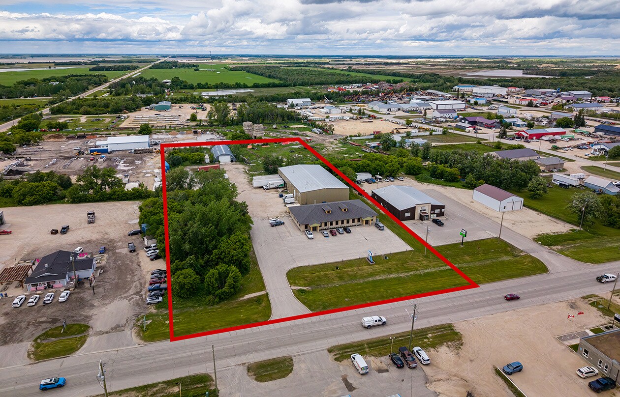 211 2nd Av N, Stonewall, MB for Sale