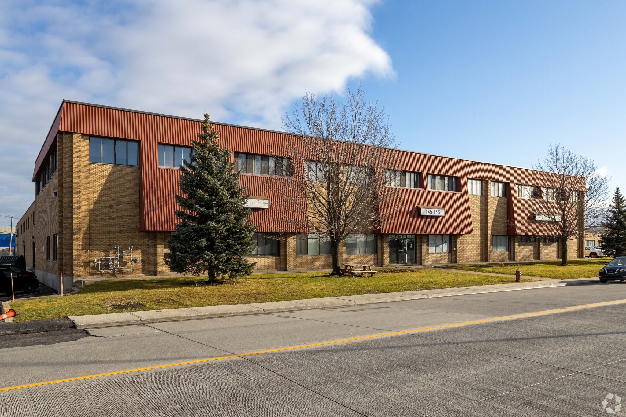 127-155 Montée de Liesse, Montréal, QC for Rent