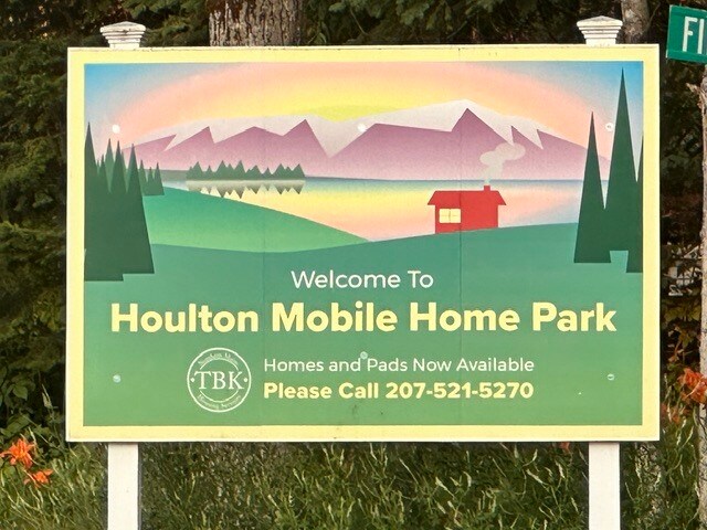 3 1st St, Houlton, ME for Sale