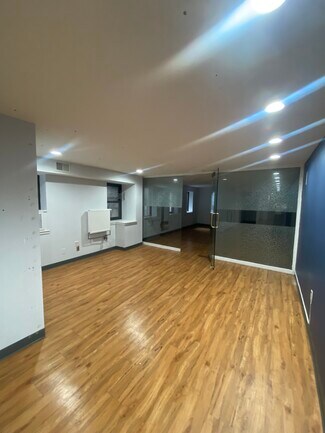 New York, NY Office, Office/Retail - 186 W 80th