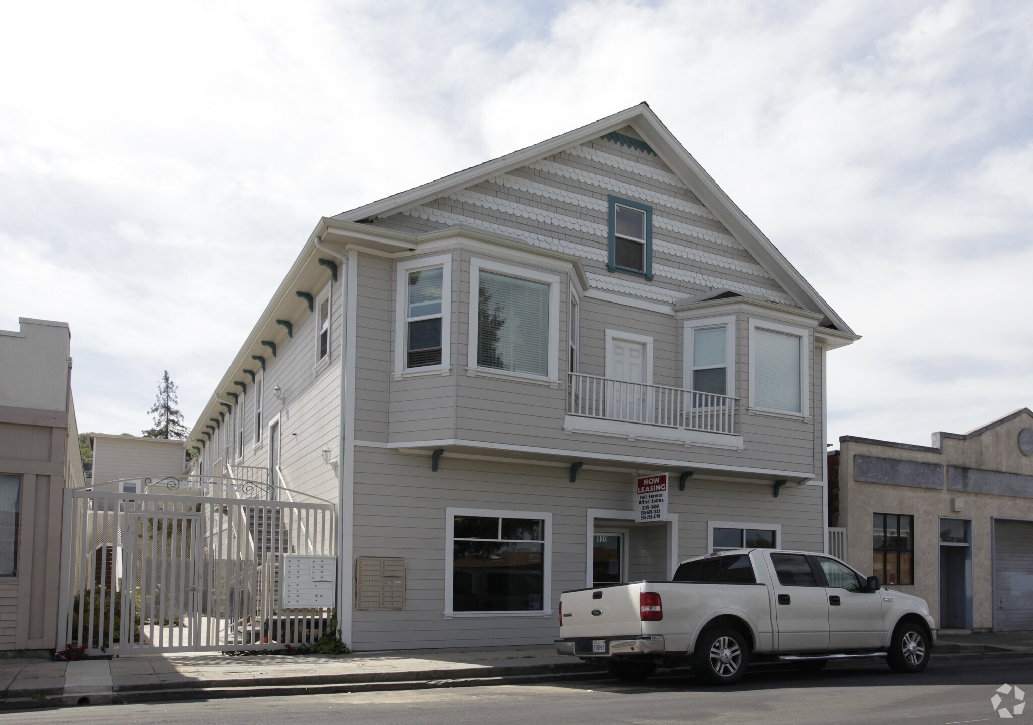 820-822 Alhambra Ave, Martinez, CA for Sale