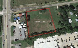 Baytown, TX Commercial Land - 923 W Archer Rd