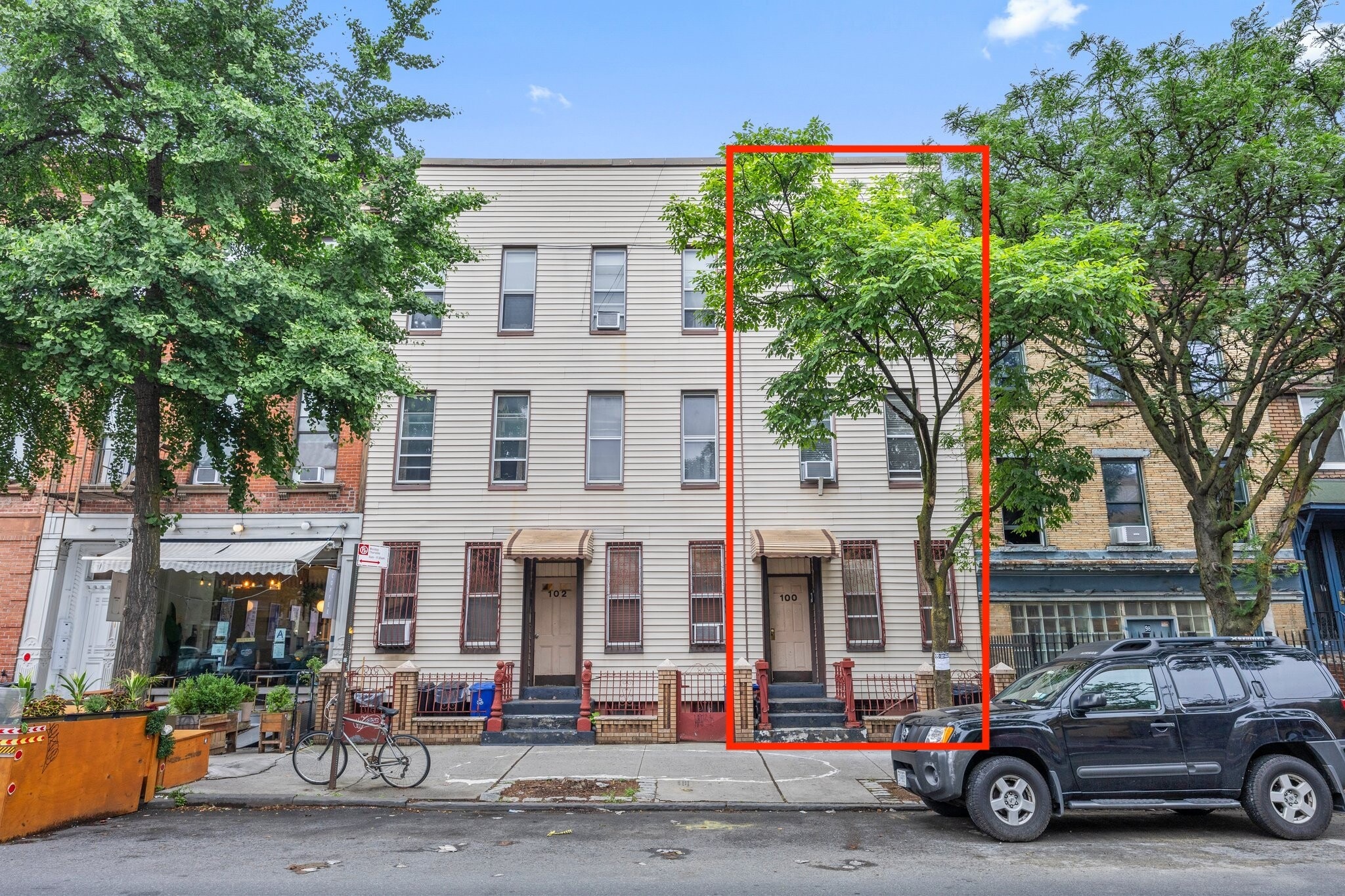 100 Roebling St, Brooklyn, NY for Sale