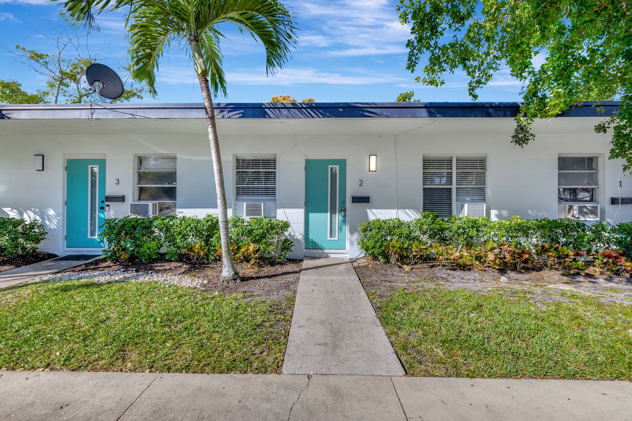 428 Roseland Dr, West Palm Beach, FL for Sale