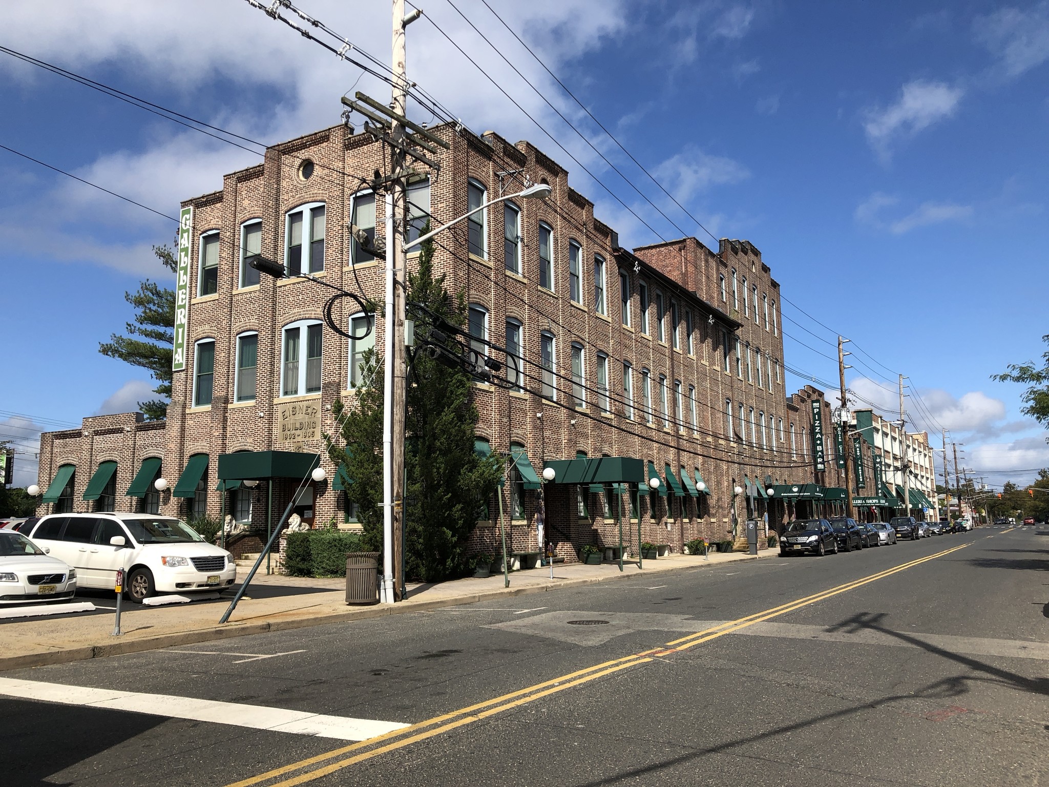 2-40 Bridge Ave, Red Bank, NJ for Rent