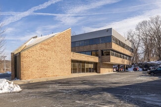 Danbury, CT Office/Retail - 108 Mill Plain Rd Danbury, CT Office/Retail - 108 Mill Plain Rd