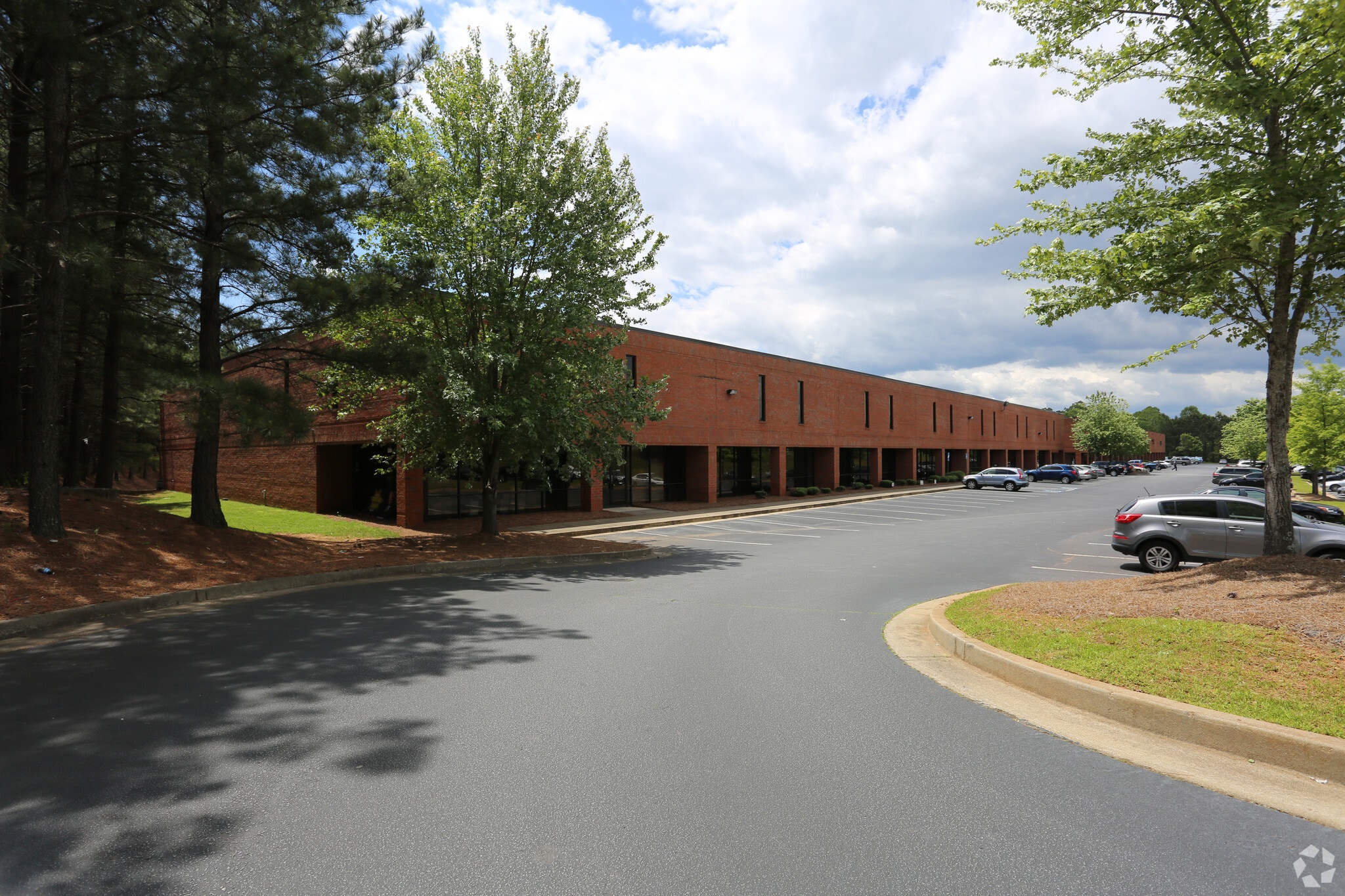 100 Londonderry Ct, Woodstock, GA for Rent