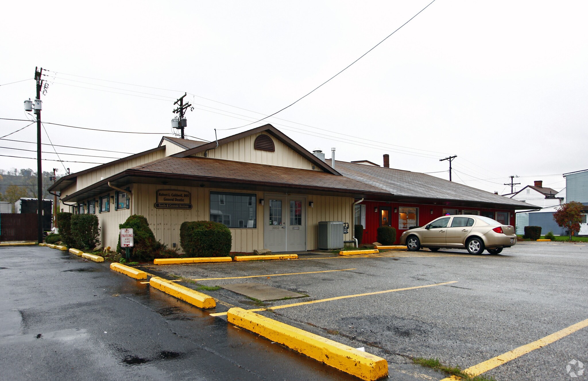 3052 Belmont St, Bellaire, OH for Sale