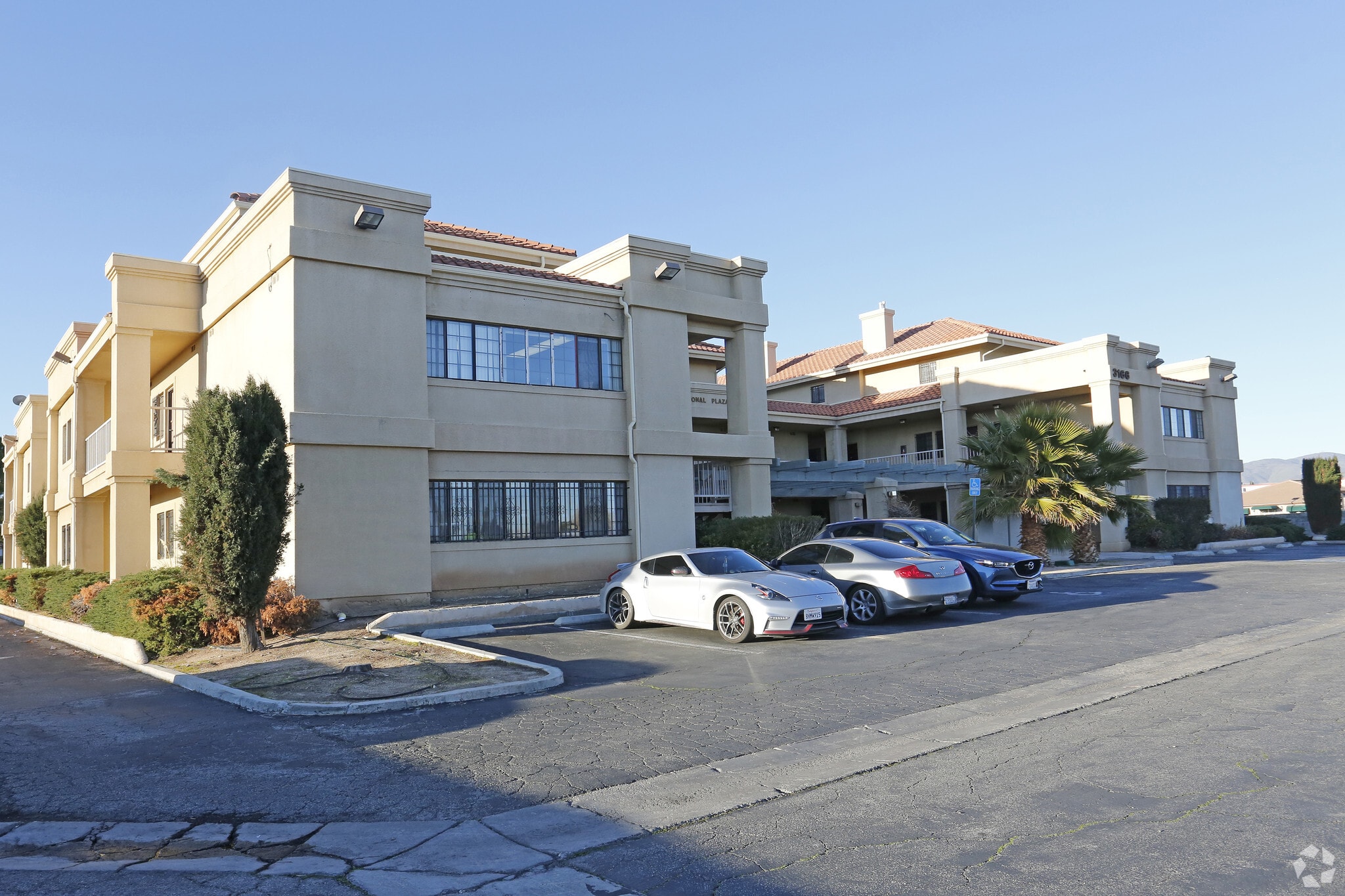 3166 E Palmdale Blvd, Palmdale, CA for Sale