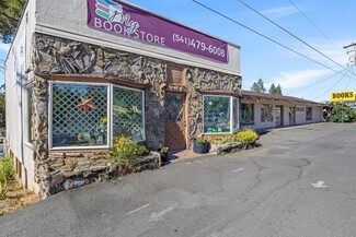 Grants Pass, OR Storefront - 912 Rogue River Hwy