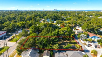Gulfport, FL Commercial - 2205 52nd St S