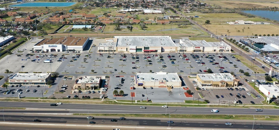 715-815 E Expressway 83, Weslaco, TX for Rent