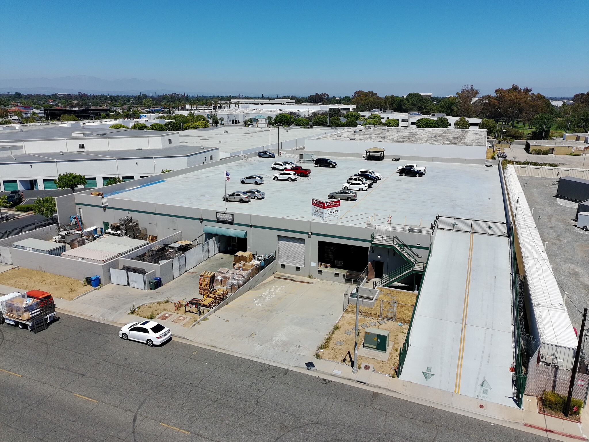 3940 Pixie Ave, Lakewood, CA for Sale