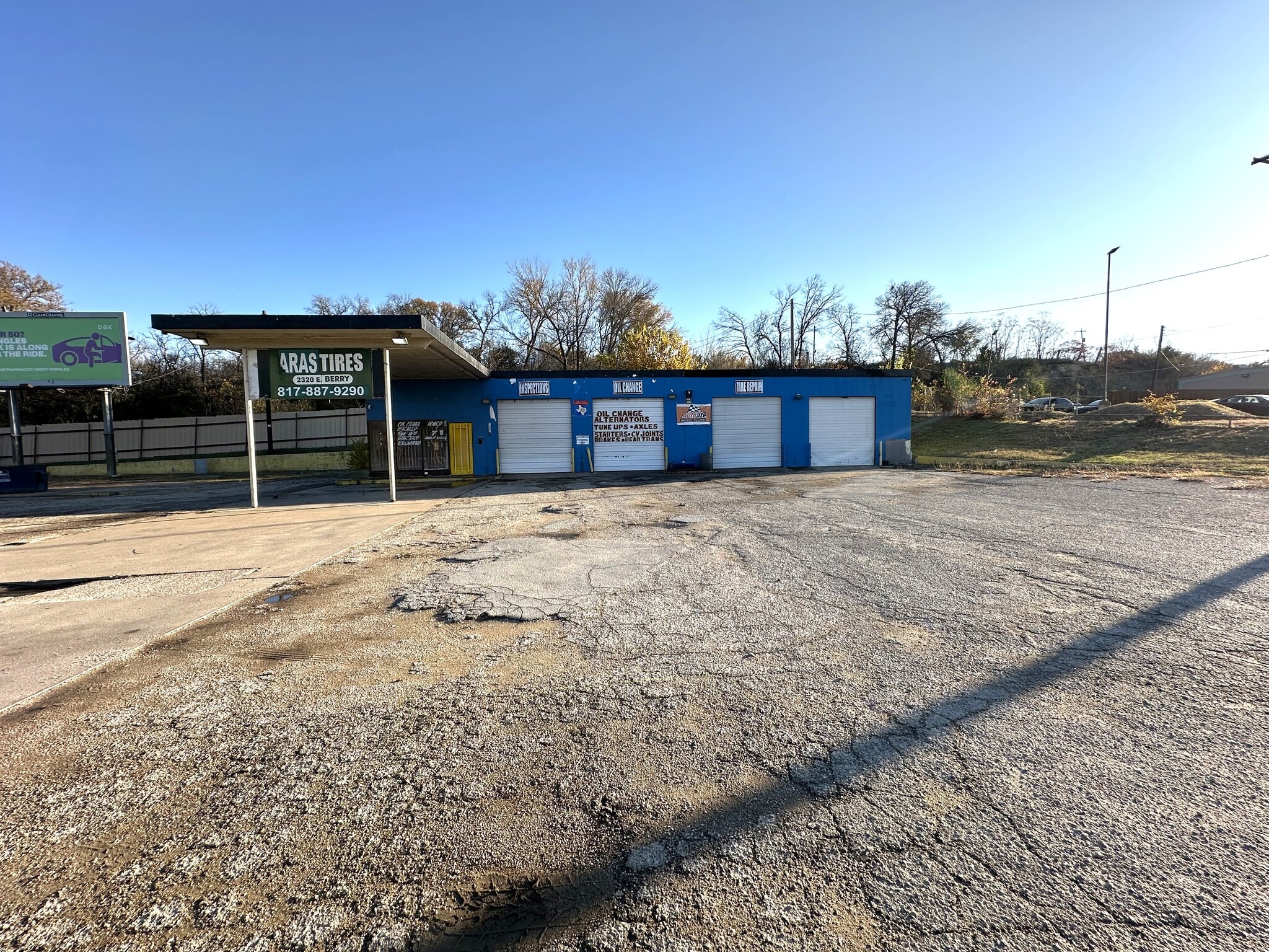 2320 E Berry St, Fort Worth, TX for Sale