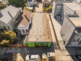 Oakland, CA undefined - 635 W Grand Ave