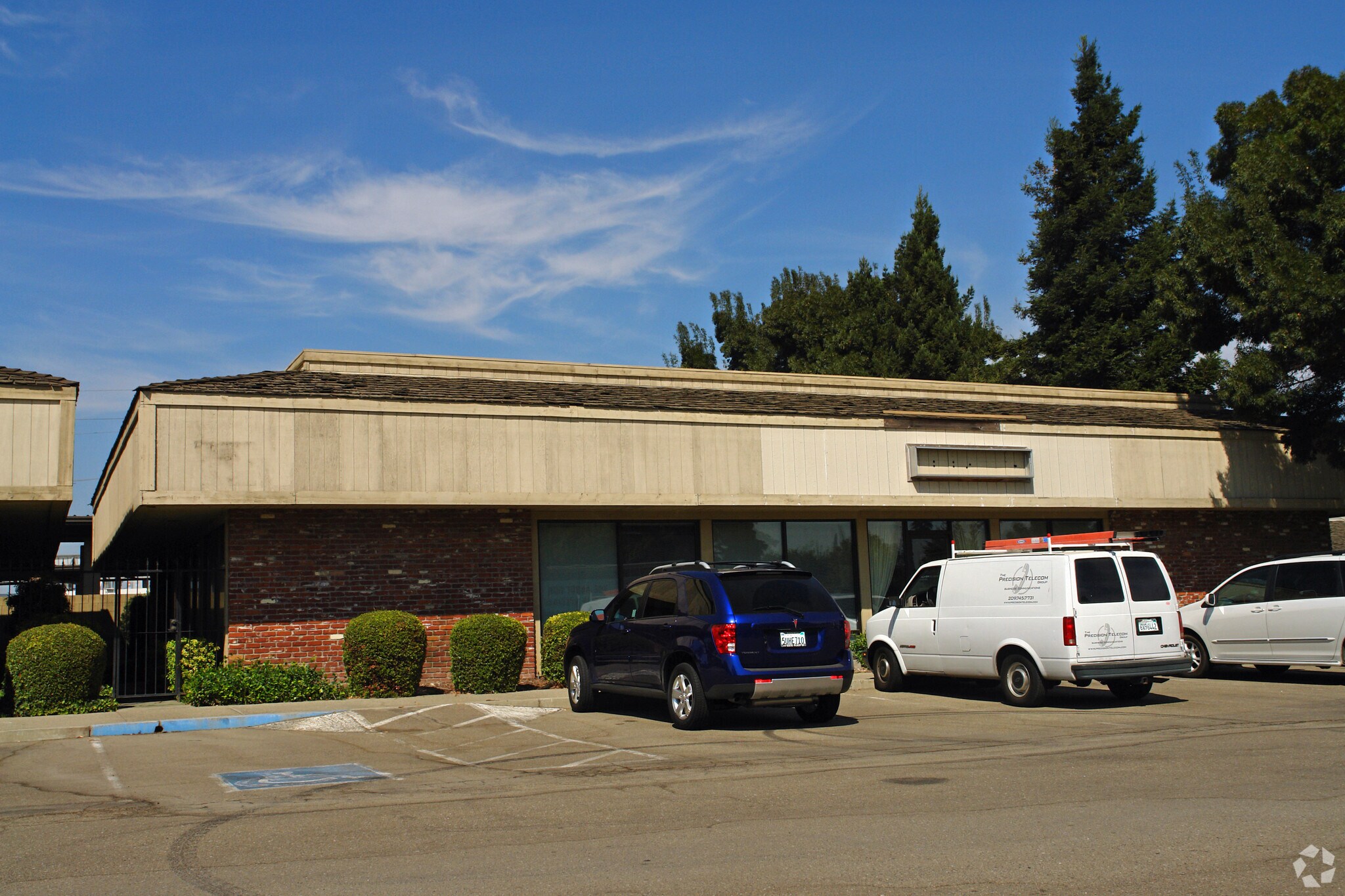 7811 Kelley Dr, Stockton, CA for Sale