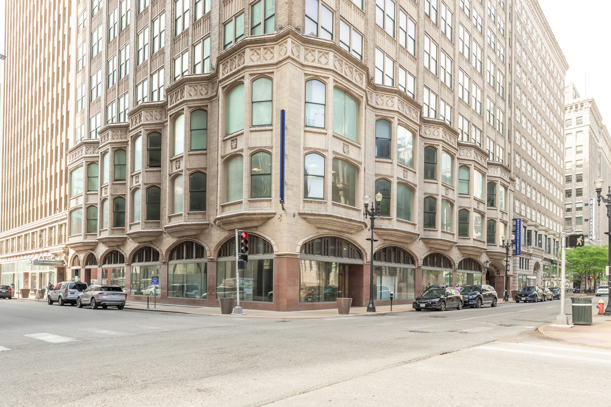 812 Olive St, Saint Louis, MO for Rent
