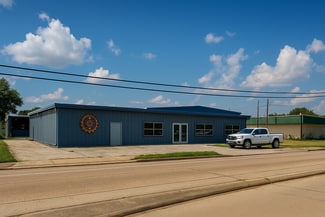 Houston, TX Retail - 2102 W 34th St Houston, TX Retail - 2102 W 34th St