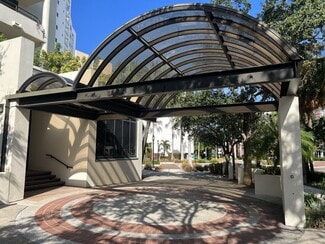 Sarasota, FL Apartments - 1255 N Gulfstream Ave