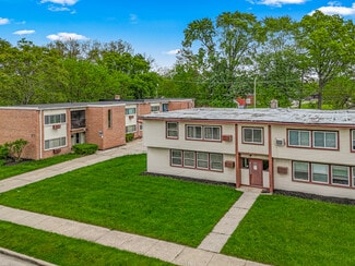 Wayne, MI Apartments - 5701-5707 Woodward St