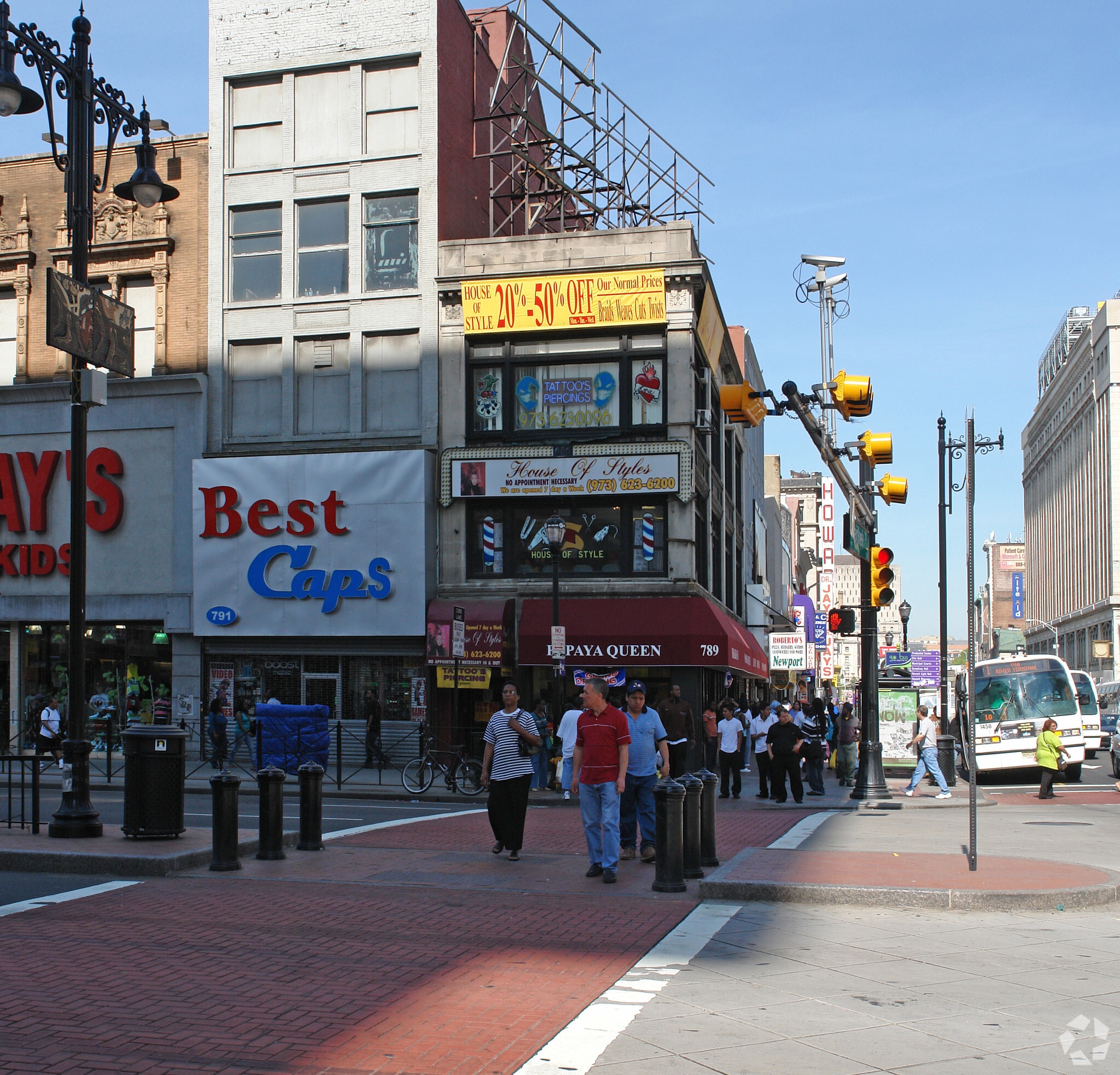 789 Broad St, Newark, NJ for Rent