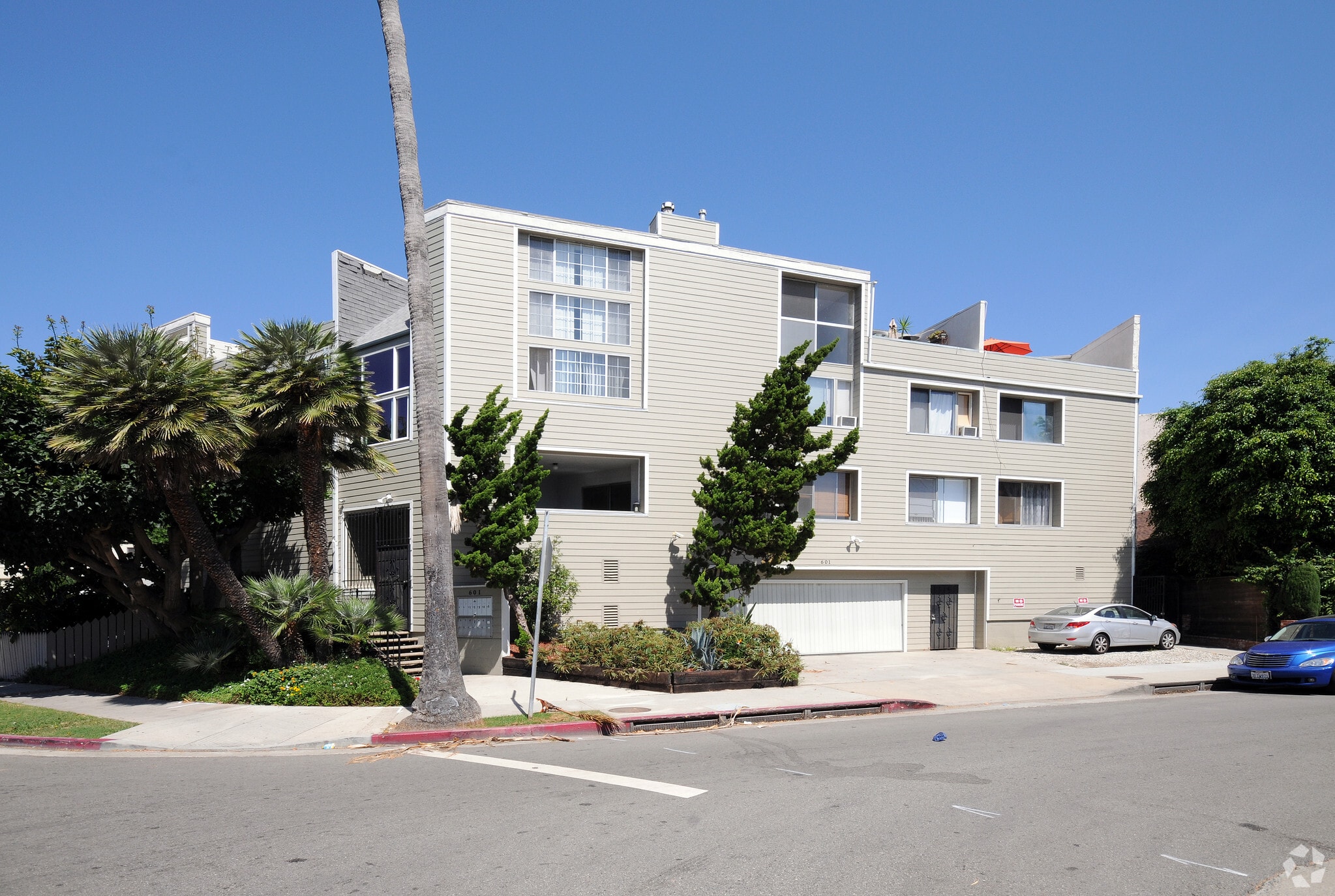 601 Coeur D Alene Ave Venice, CA 90291 MultiFamily Property for Sale