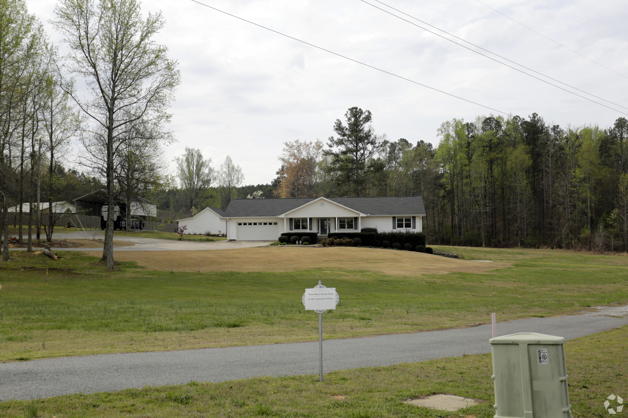 2944 Gravel Springs Rd, Buford, GA for Sale