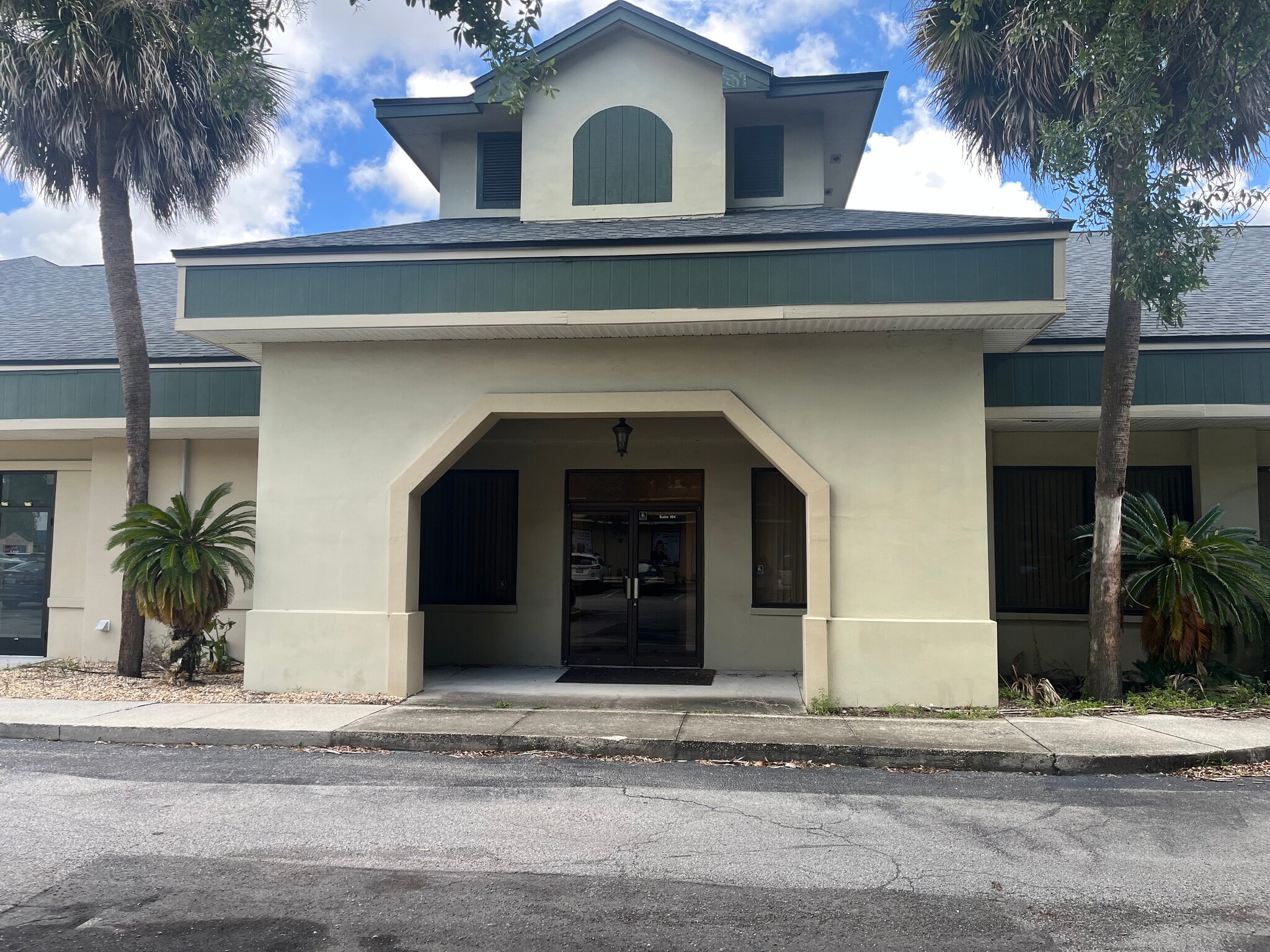 859 Park Ave, Orange Park, FL for Sale