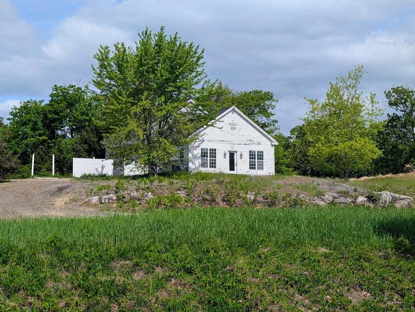 1885 Federal Rd, Livermore, ME for Sale