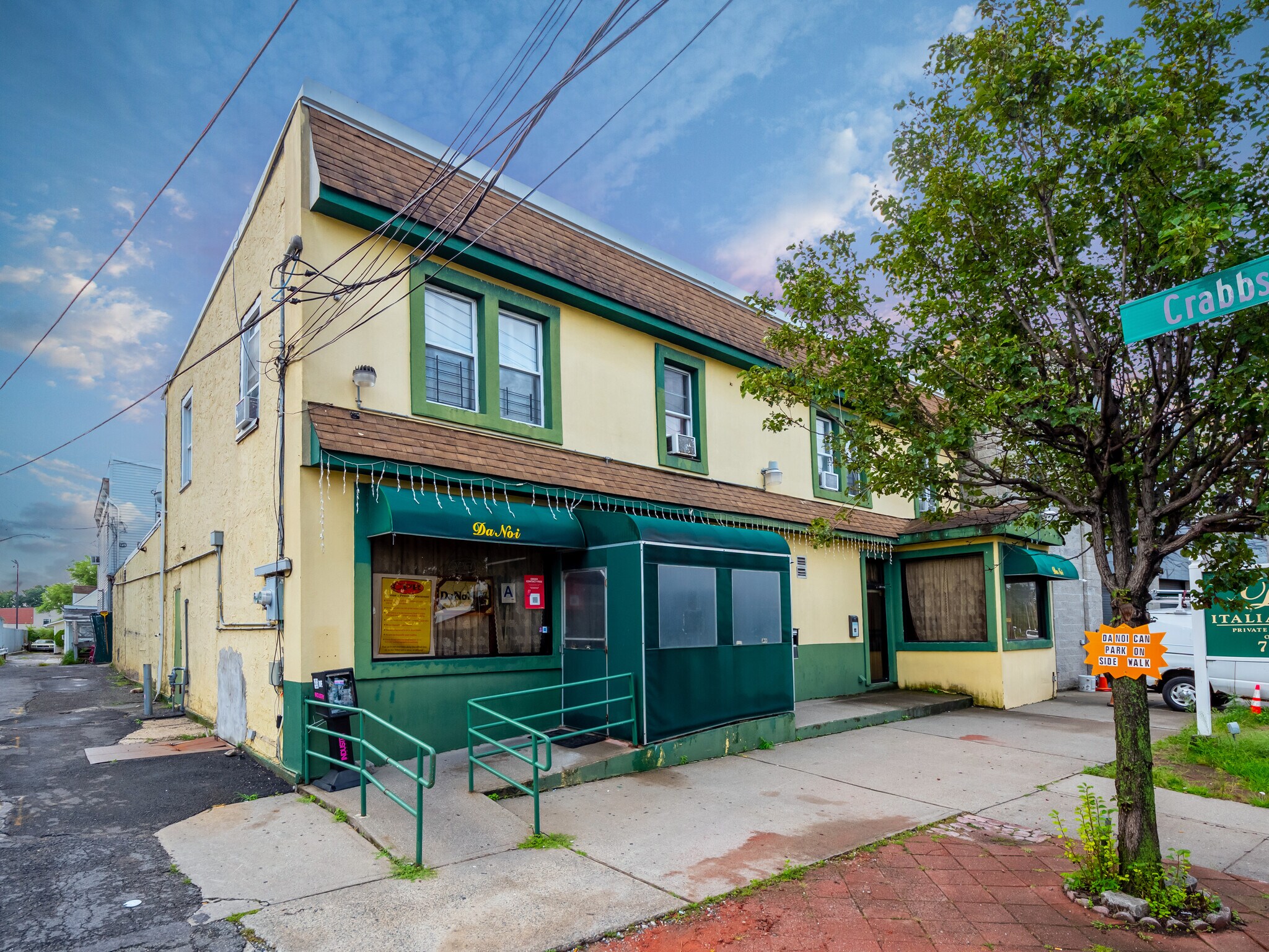 4358 Victory Blvd, Staten Island, NY for Rent