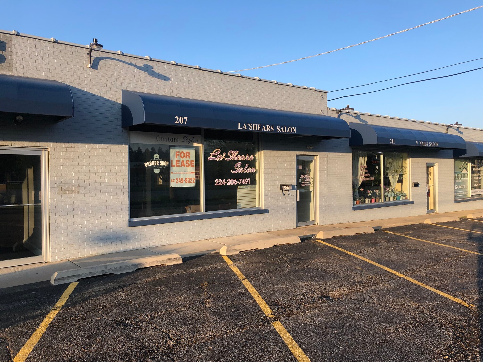 203-217 Peterson Rd, Libertyville, IL for Rent