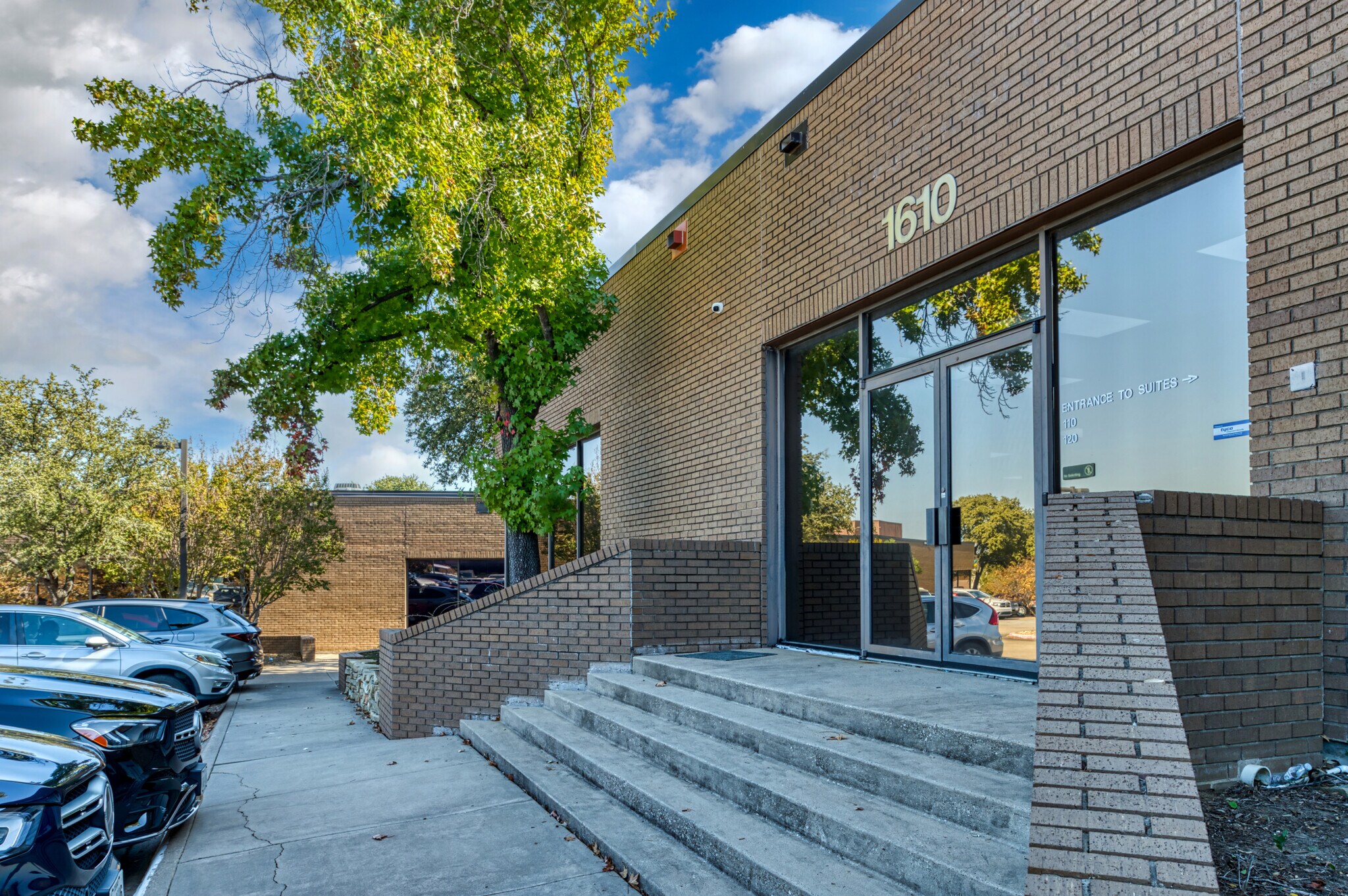 1610 Corporate Ct, Irving, TX for Rent