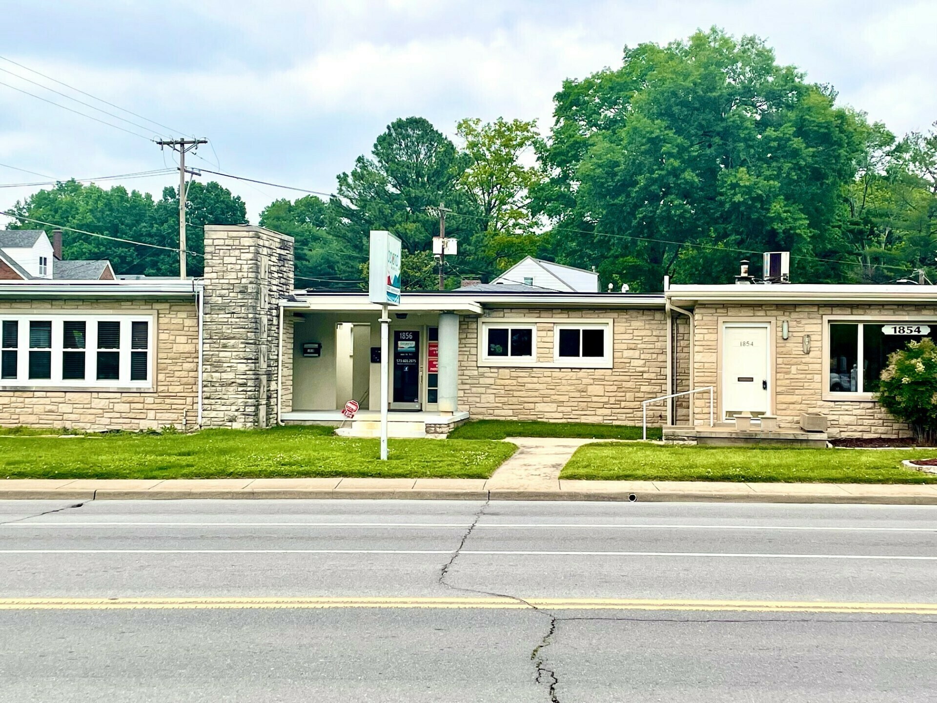 1856 Broadway St, Cape Girardeau, MO for Sale